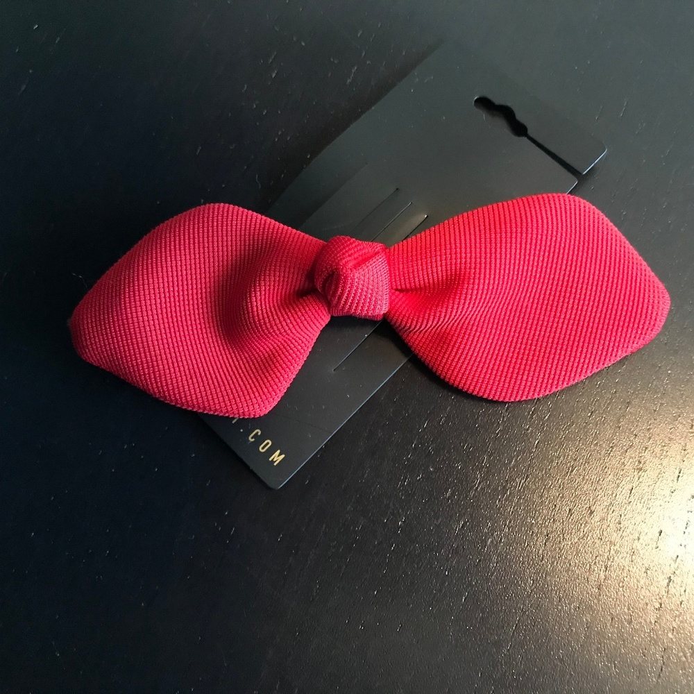 New Forever 21 Red Cloth Hair Bow